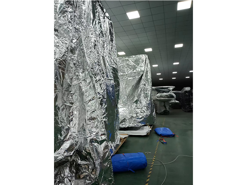 龍崗新能(néng)源重型木箱真空(kong)包裝