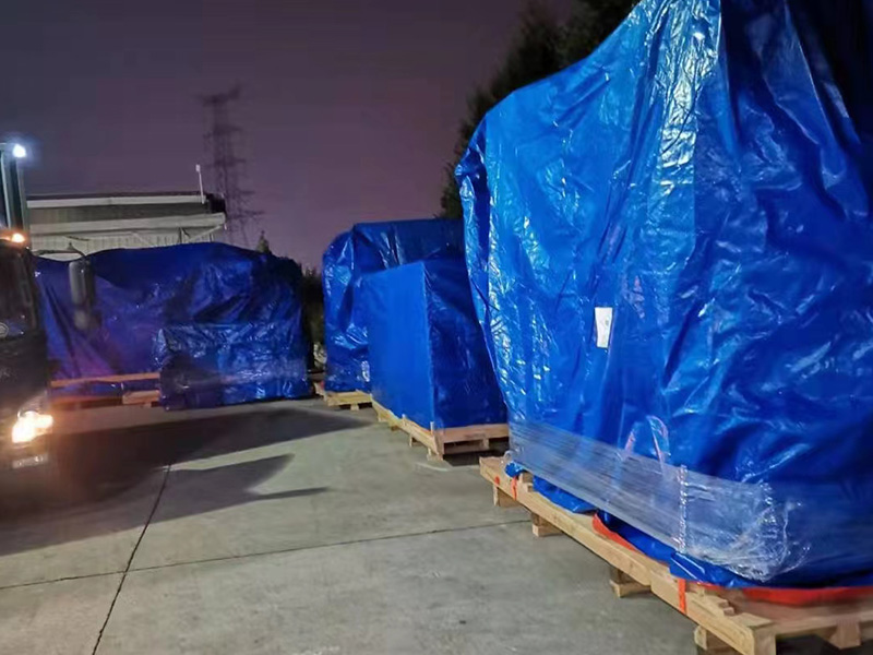 廣州韓國(guo)LG搬遷防雨真(zhen)空包裝