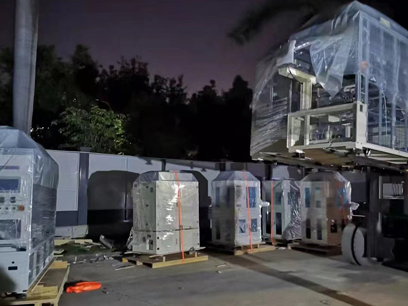 深圳龍崗(gǎng)某公司國内(nèi)木箱打包