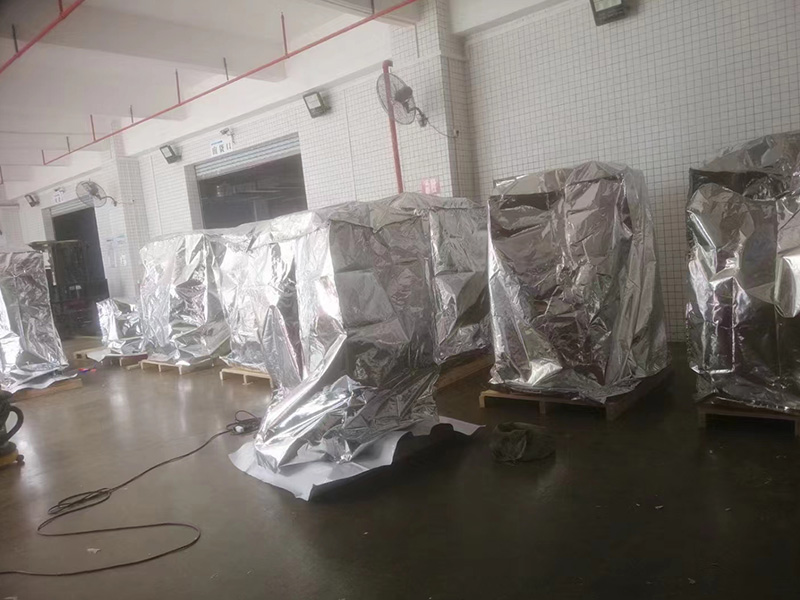 富士康出(chu)口真空包(bāo)裝