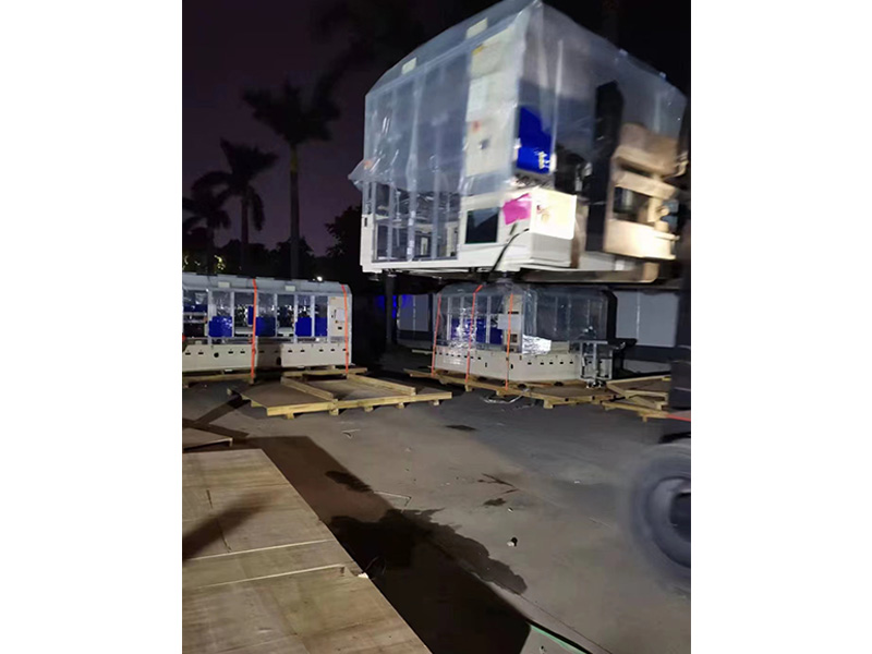 深圳龍(long)崗打包現場(chang)